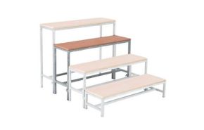 podiumtrap trede 60 cm.